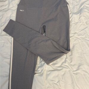 SET Active Gray Leggings with White Side Stripe